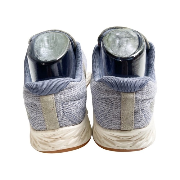 New Balance Arishi V2 Waris Fresh Foam Women Size 7.5 Sneakers. In ice blue. - Picture 7 of 13